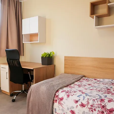 Dom Studencki Arka Hostel *